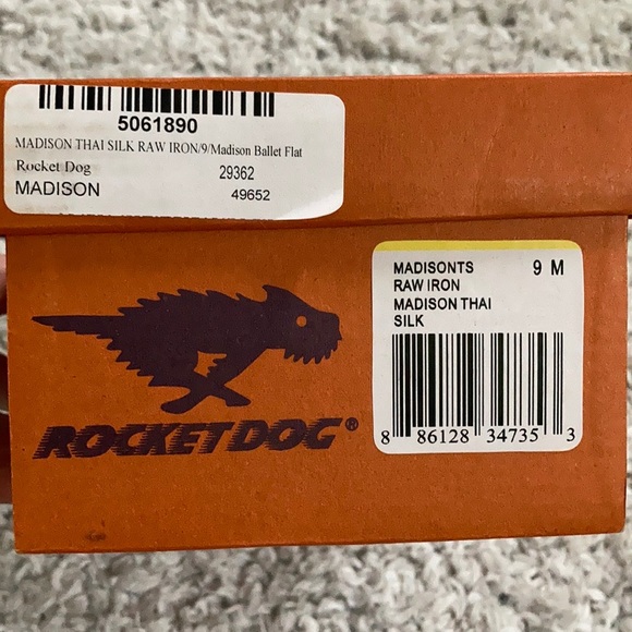 Rocket Dog Silk Ballet Flats - Picture 6 of 6